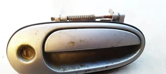 Nissan Almera Front door exterior handle