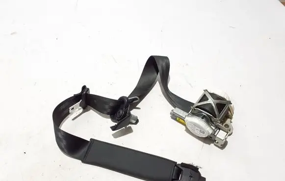 Fiat 500L Front seatbelt 735557301