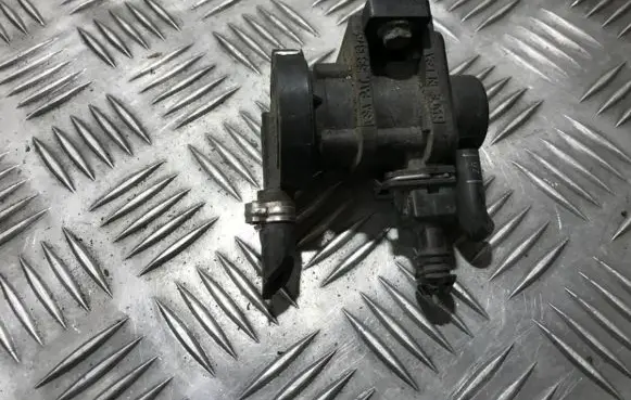 Renault Scenic I Turbo solenoid valve 7700874659 4534375