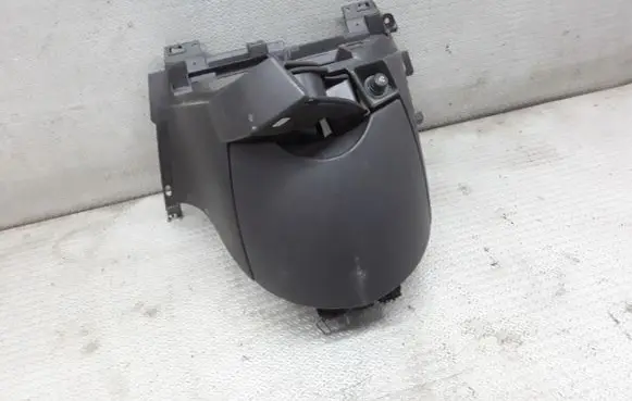 Peugeot 807 Center console
