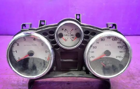 Peugeot 207 CC Speedometer (instrument cluster) 