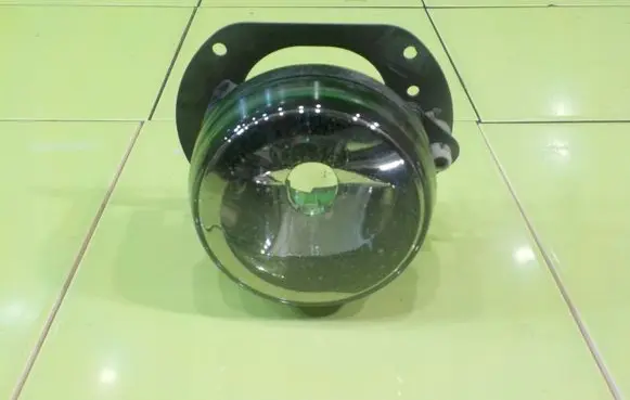 Mercedes-Benz C W204 Front fog light LEWY UP193