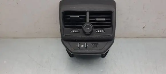 Peugeot 3008 II Rear air vent grill 96866080877