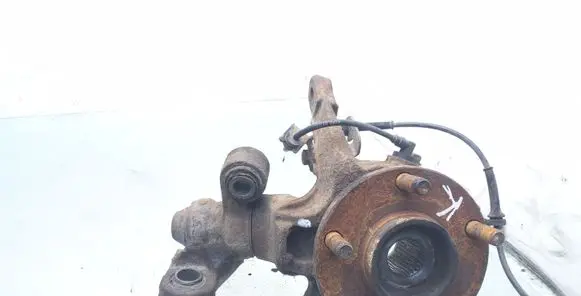 Nissan Primera Front wheel hub spindle knuckle