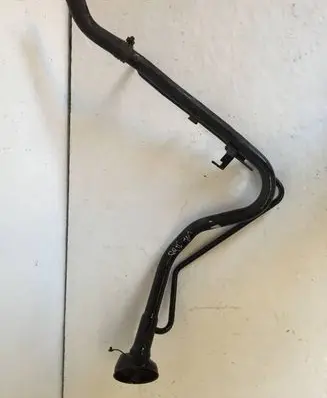 Nissan Qashqai Fuel tank filler neck pipe WLEW