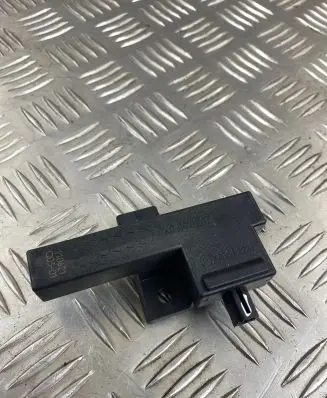 Audi A6 S6 C7 4G Keyless (KESSY) go control unit/module 8K0907247