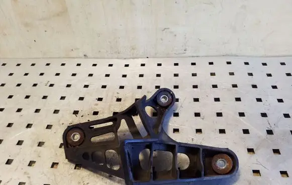 Skoda Superb B6 (3T) Gear shift cable bracket 1K0711789G