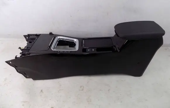 KIA Pro Cee'd III Center console 