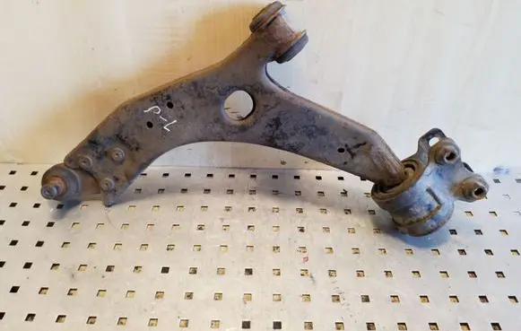 Ford Kuga I Front lower control arm/wishbone