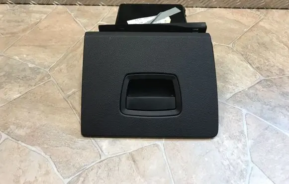 BMW 7 F01 F02 F03 F04 Glove box 9143958
