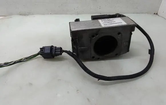 Volvo V70 Throttle valve 36050564