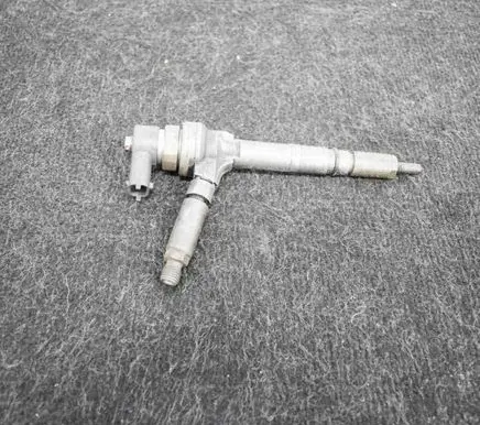 Fuel injector