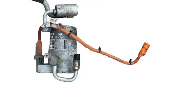 Volkswagen e-Golf Air conditioning (A/C) compressor (pump) 5QE820803A VPEV9H19D629AE