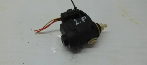 Citroen C5 Headlight level adjustment motor 20MN17