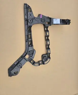 Volkswagen PASSAT B8 Rear bumper mounting bracket 3G9807375 3G0807393