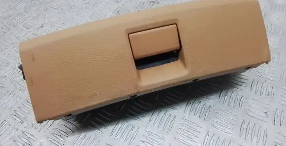 Porsche Cayenne (92A) Seat trim 8K0882601D
