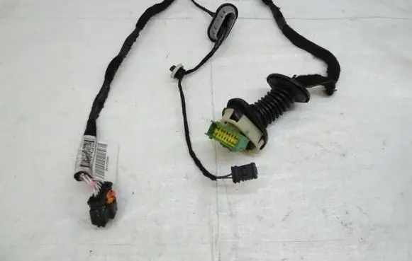 Citroen DS4 Rear door wiring loom 9810103880