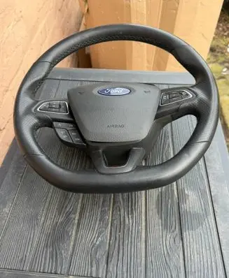 Ford Focus ST Steering wheel 