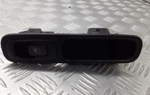 Volvo S80 Quarter vent window switch 9476695