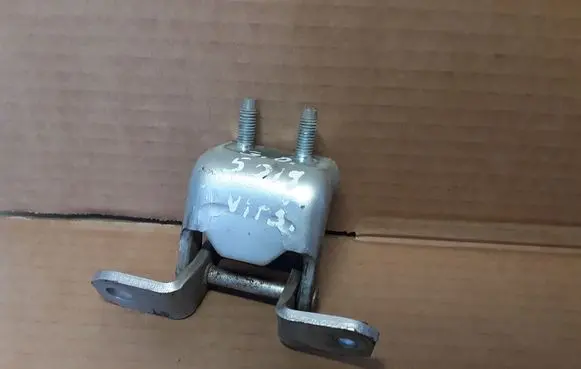 Suzuki SX4 Rear door upper hinge UR63J