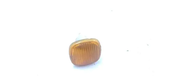 Audi A3 S3 8L Front fender indicator light