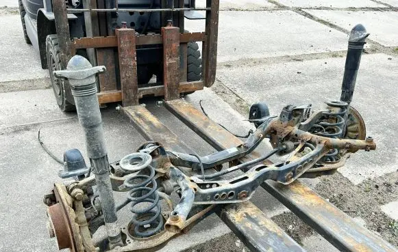 Volkswagen Golf VII Rear subframe 5Q0505315AE 5Q0500042PF