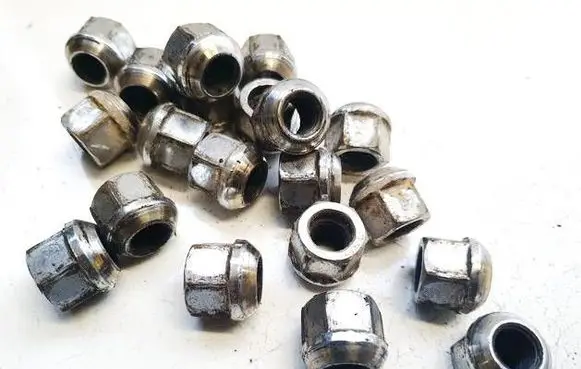 Honda Civic Nuts/bolts 
