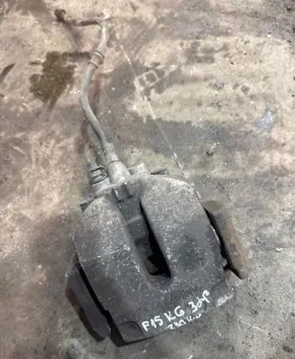 BMW X5 F15 Rear brake caliper 6776787
