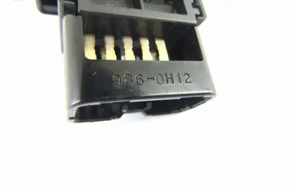 Toyota Hilux (AN10, AN20, AN30) Hazard light switch 554470K010