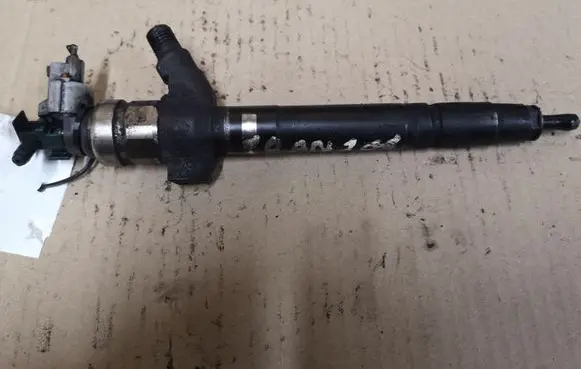 Ford Transit Fuel injector 6C1Q9K546AC