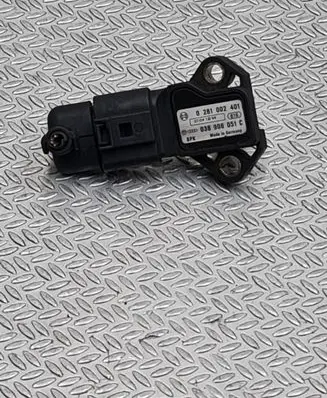 Audi A3 S3 8P Air pressure sensor 0281002401 038906051C