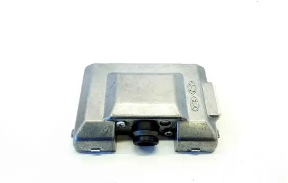Windshield/windscreen camera