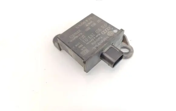 Audi Q7 4L Tire pressure control unit 4F0907283 30004933 053300401201