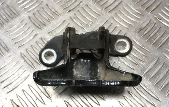 Toyota Avensis T250 Rear door upper hinge