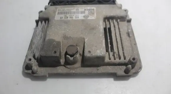 Volkswagen Jetta V Engine control unit/module ECU 0281013226