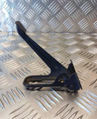 Toyota Avensis T270 Engine bonnet (hood) release handle 4208