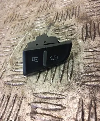 Audi Q5 SQ5 Child safety switch 