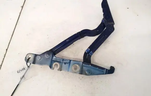 Audi A6 S6 C5 4B Tailgate/trunk/boot hinge 4b5827302c