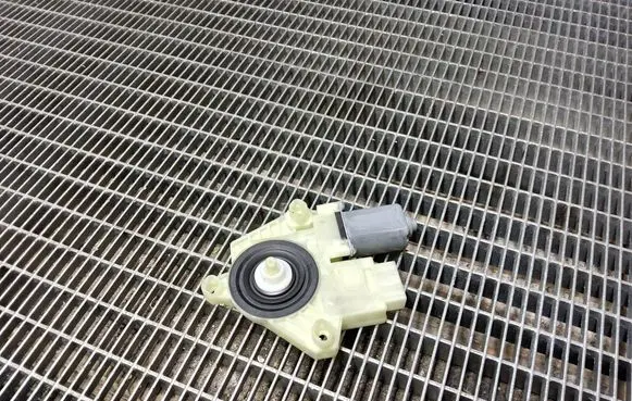 Volkswagen ID.3 Rear door window regulator motor 5Q4959811F