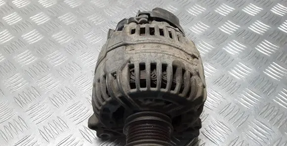 Volkswagen Sharan Generator/alternator 03G903016E