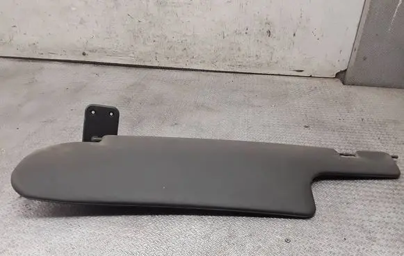 Iveco Daily 35.8 - 9 Sun visor 