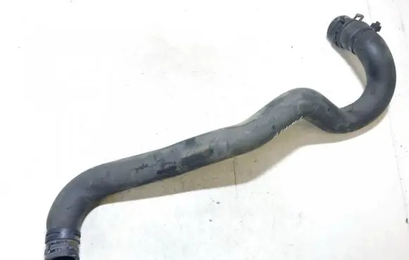 Renault Megane III Engine coolant pipe/hose