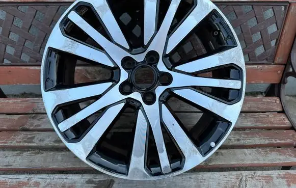 Renault Kadjar R19 alloy rim 
