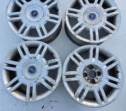 R16 alloy rim