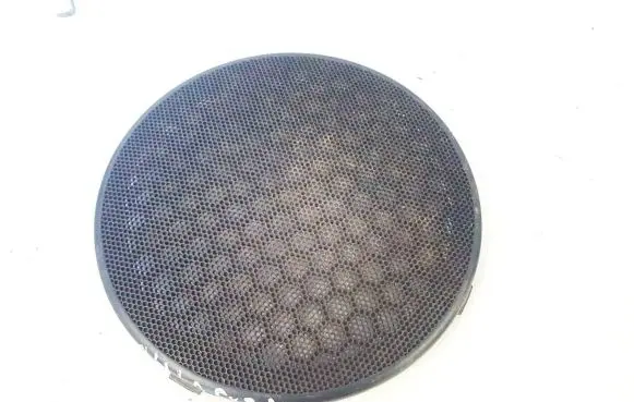 Side speaker trim/cover