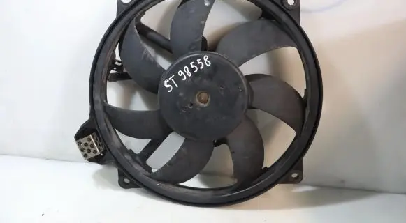Renault Fluence Air conditioning (A/C) fan (condenser) 