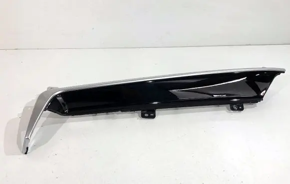 Nissan Qashqai J12 Dashboard trim 684116UN0B