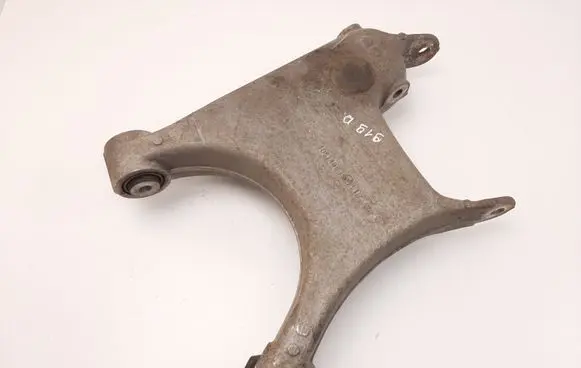 BMW 5 E39 Rear upper control arm/wishbone 1091486