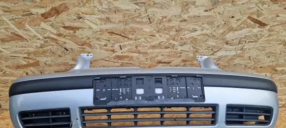 Volkswagen Golf IV Front bumper