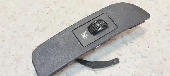 Citroen C4 I Seat heating switch 96500377XT 32419802 20L4